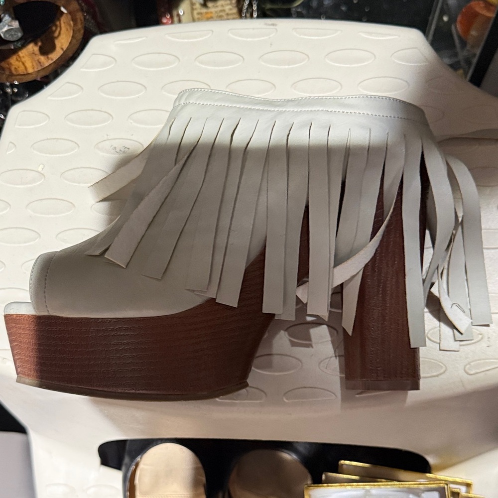 Fringed White and Brown Platform Ankle Boots-NEW